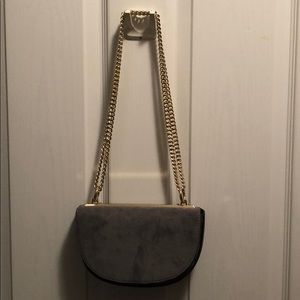 Express brand chain-linked going out bag